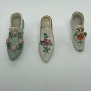 Floral Ceramic Decorative Shoe Set